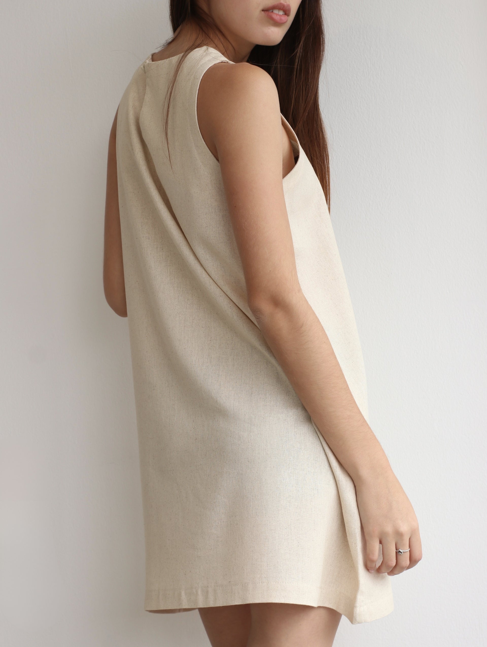 Vestido Lucrecia de Lino Beige