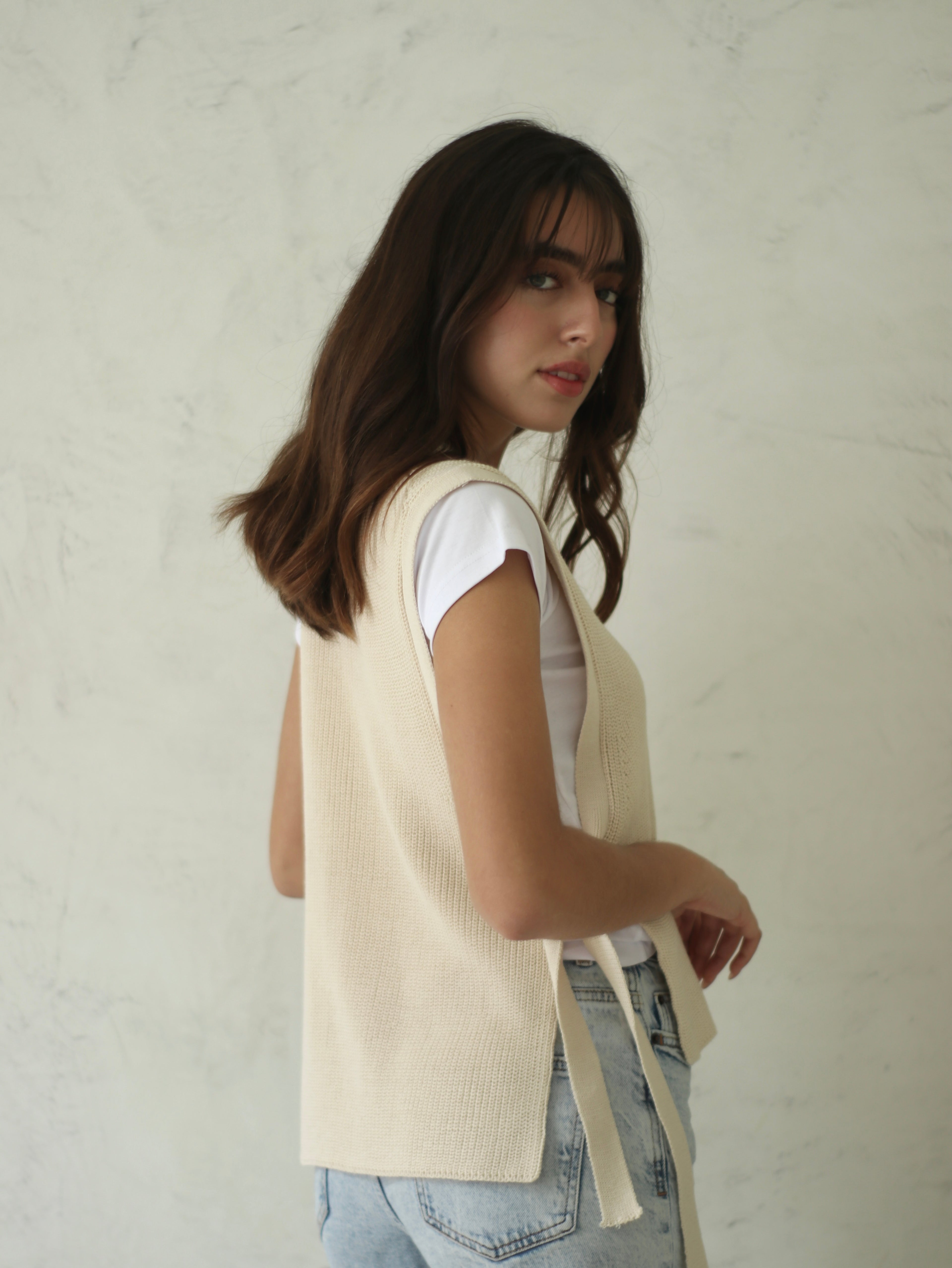 Chaleco Tejido Minimal Beige