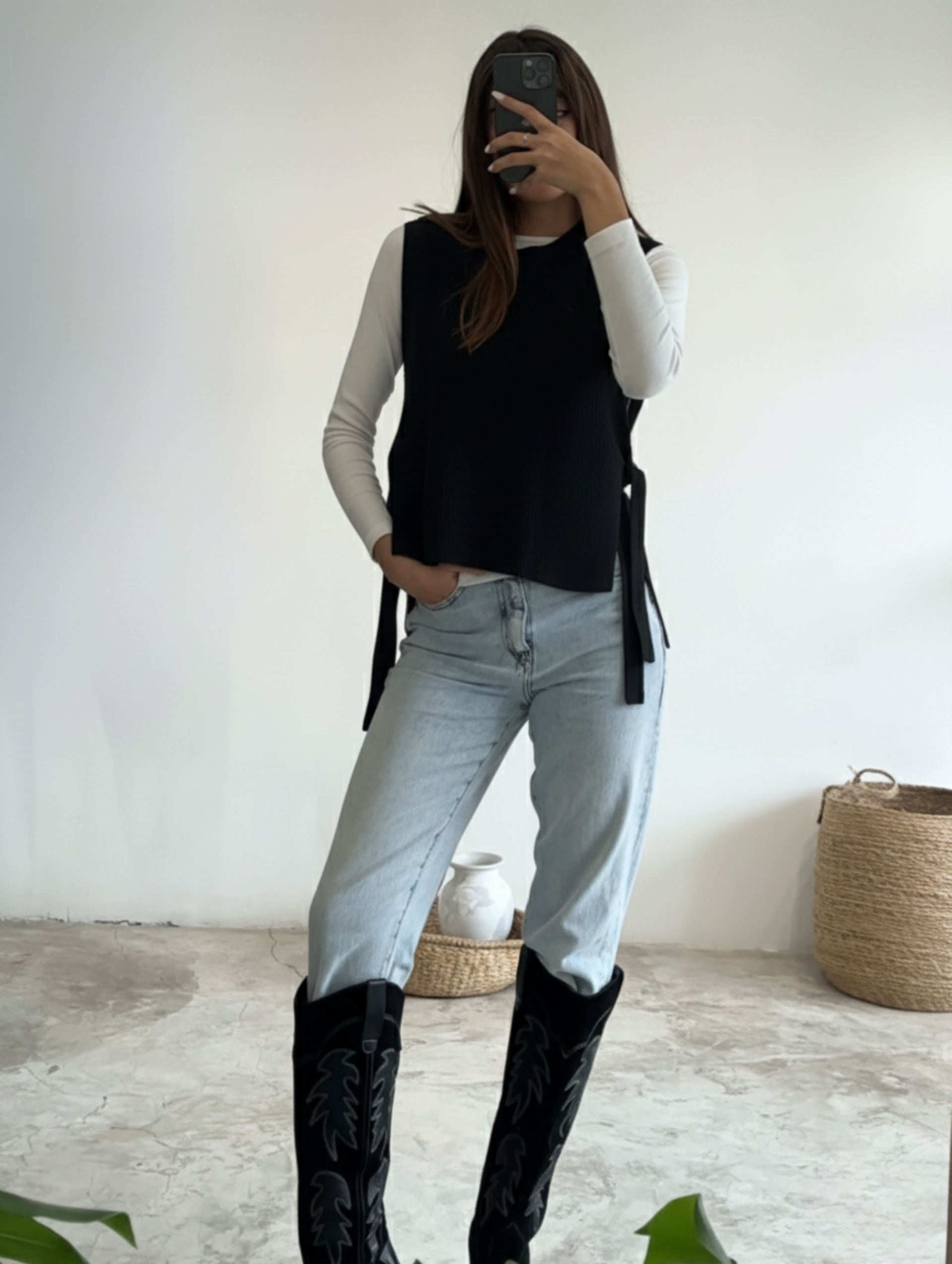 Chaleco Tejido Minimal Negro