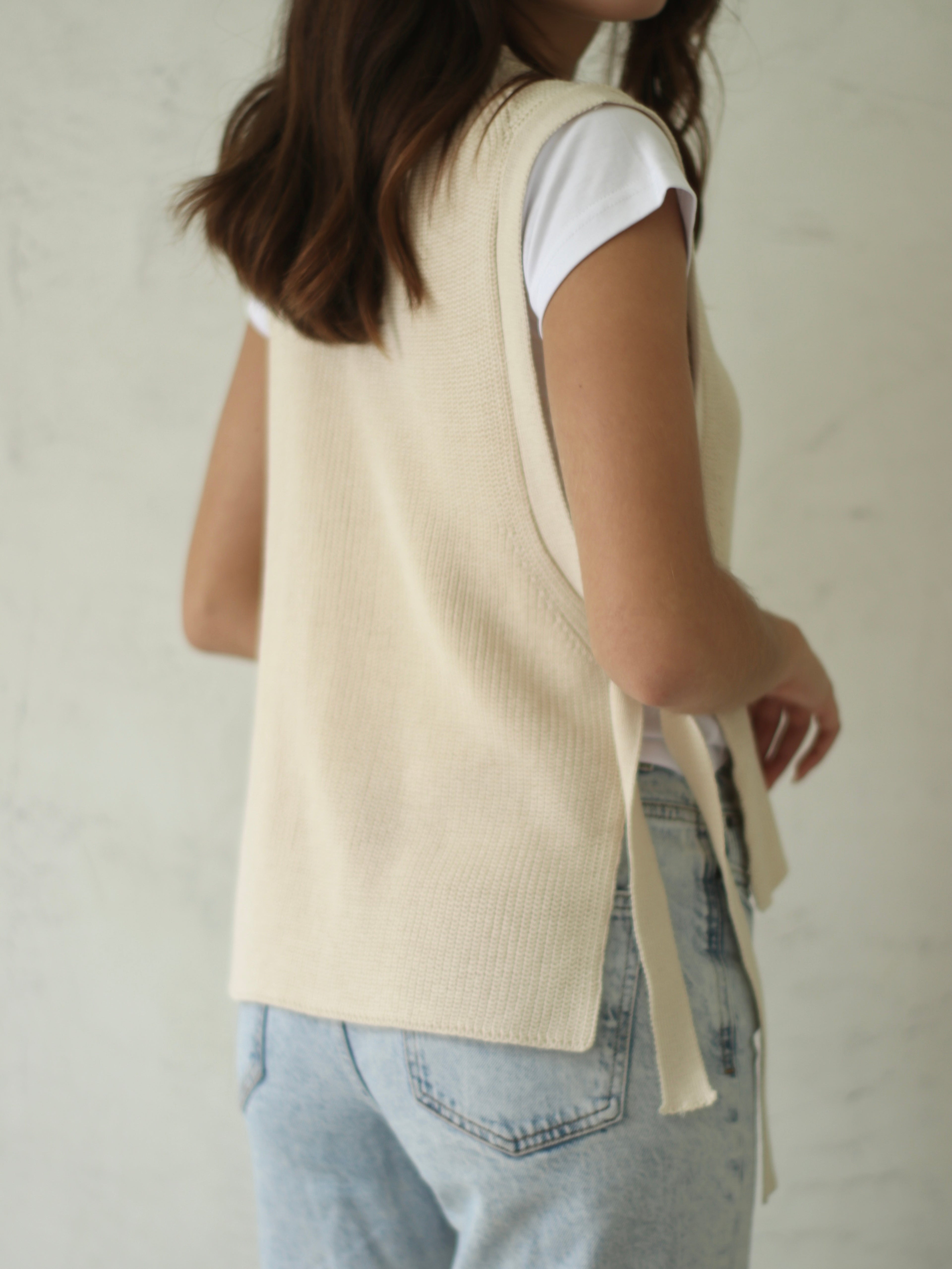 Chaleco Tejido Minimal Beige